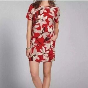 Abercrombie & Fitch women’s Red Floral Shift Dress with pockets size medium